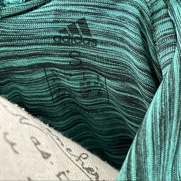 Adidas Lightweight Hooded Sweatshirt Size Small - Picture 3 of 10